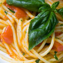 Fresh Basil & Tomato Pasta: A Simple, Flavorful Delight