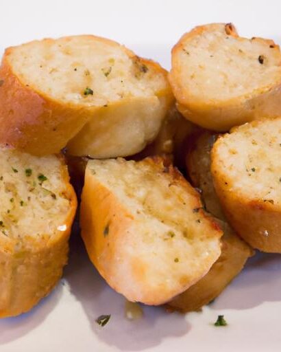 Garlic Bread Bites: 5 Simple Ingredients, Big Flavor Boost
